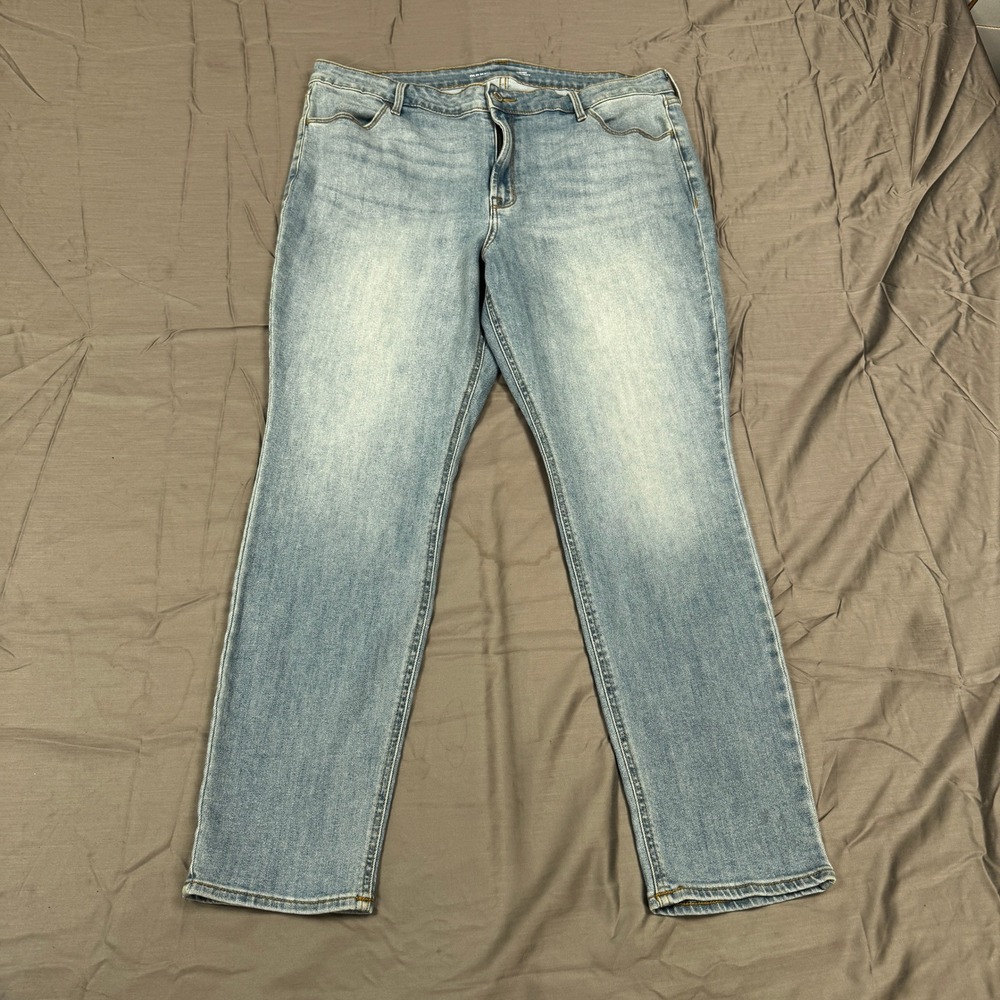 Old Navy Womens High-Rise Straight Leg Jeans Light Wash Blue Size 18 Stretch